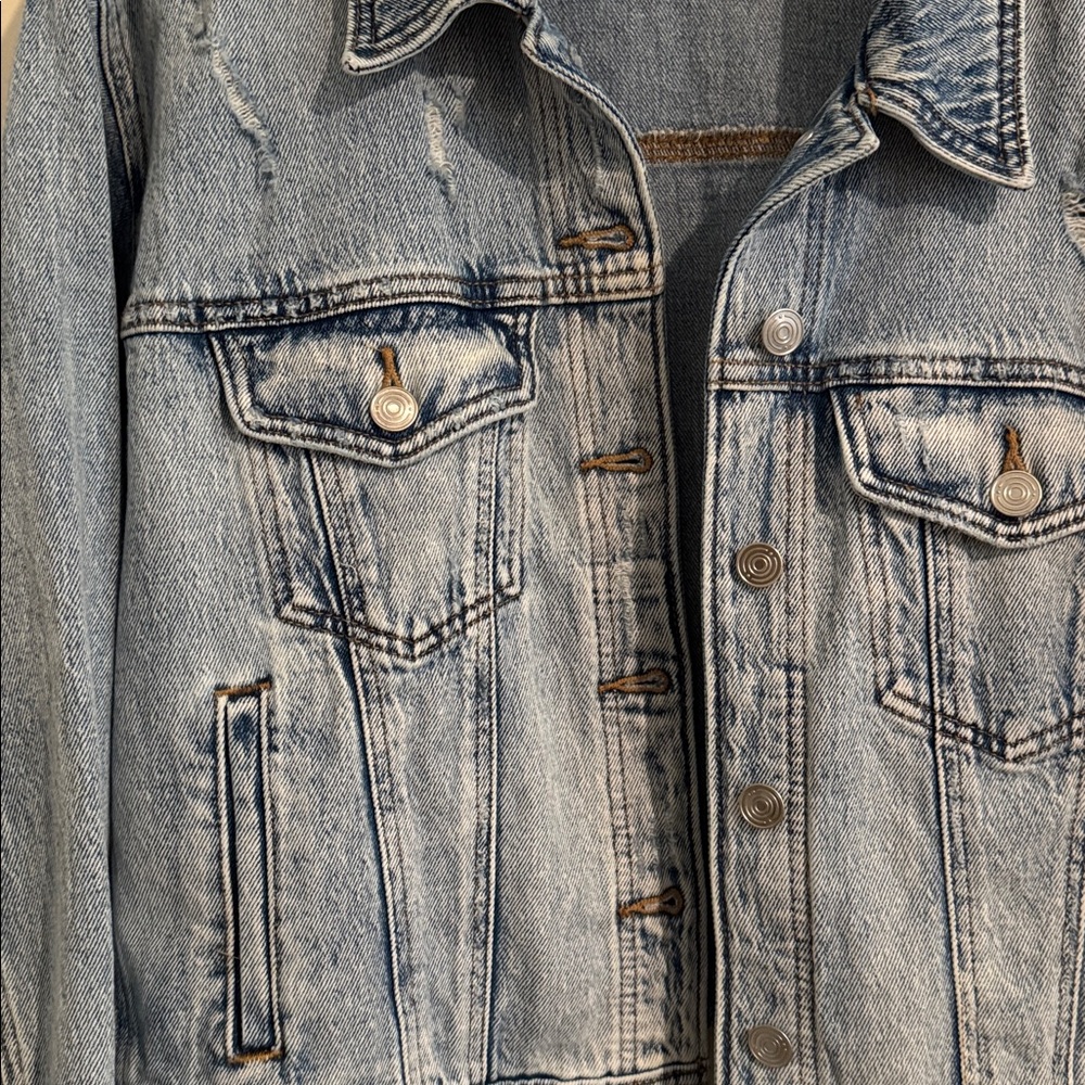 Jean Jacket - Picture 3 of 4